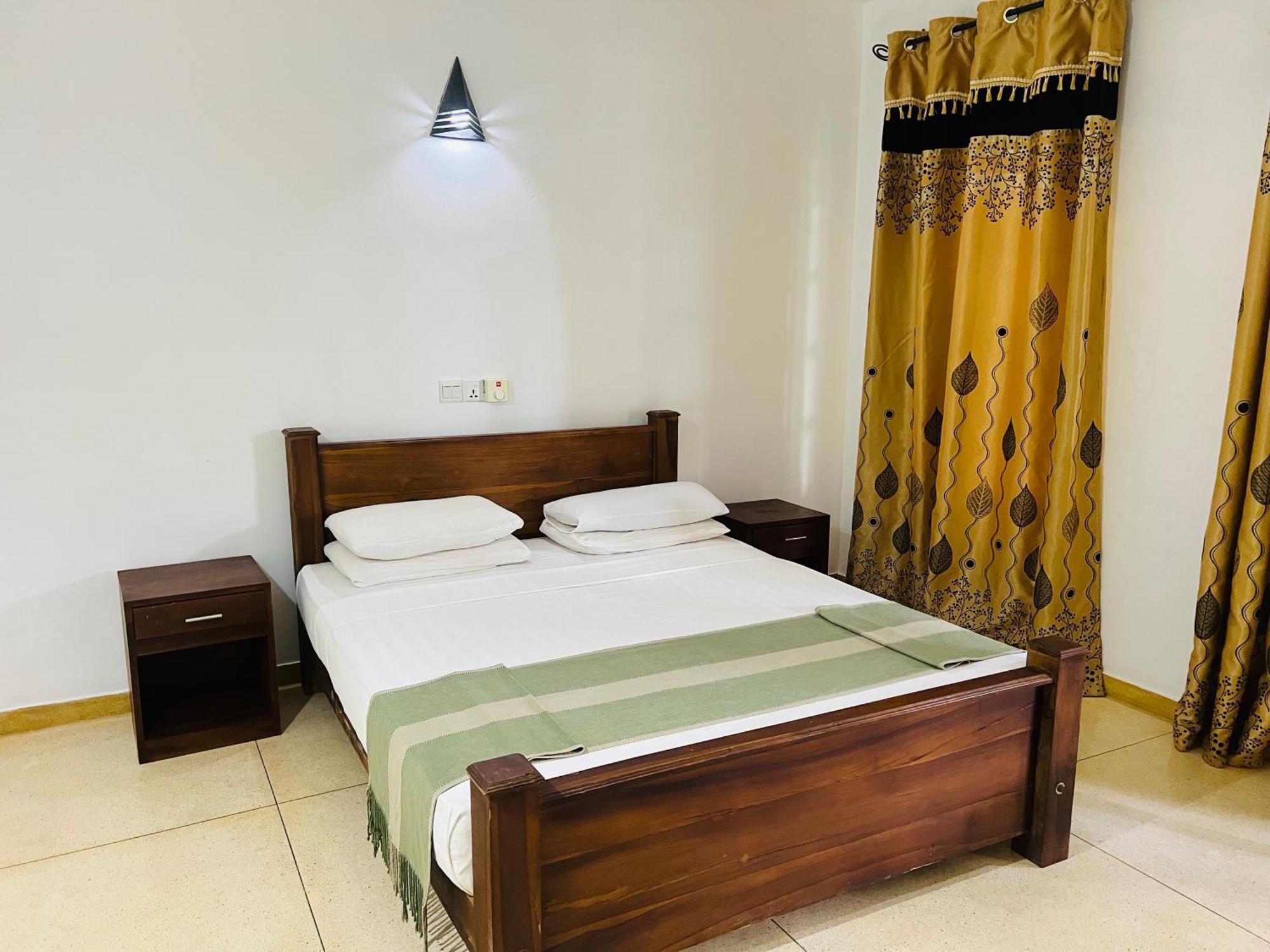 Kingfisher Resort & Retreat Sigiriya Buitenkant foto