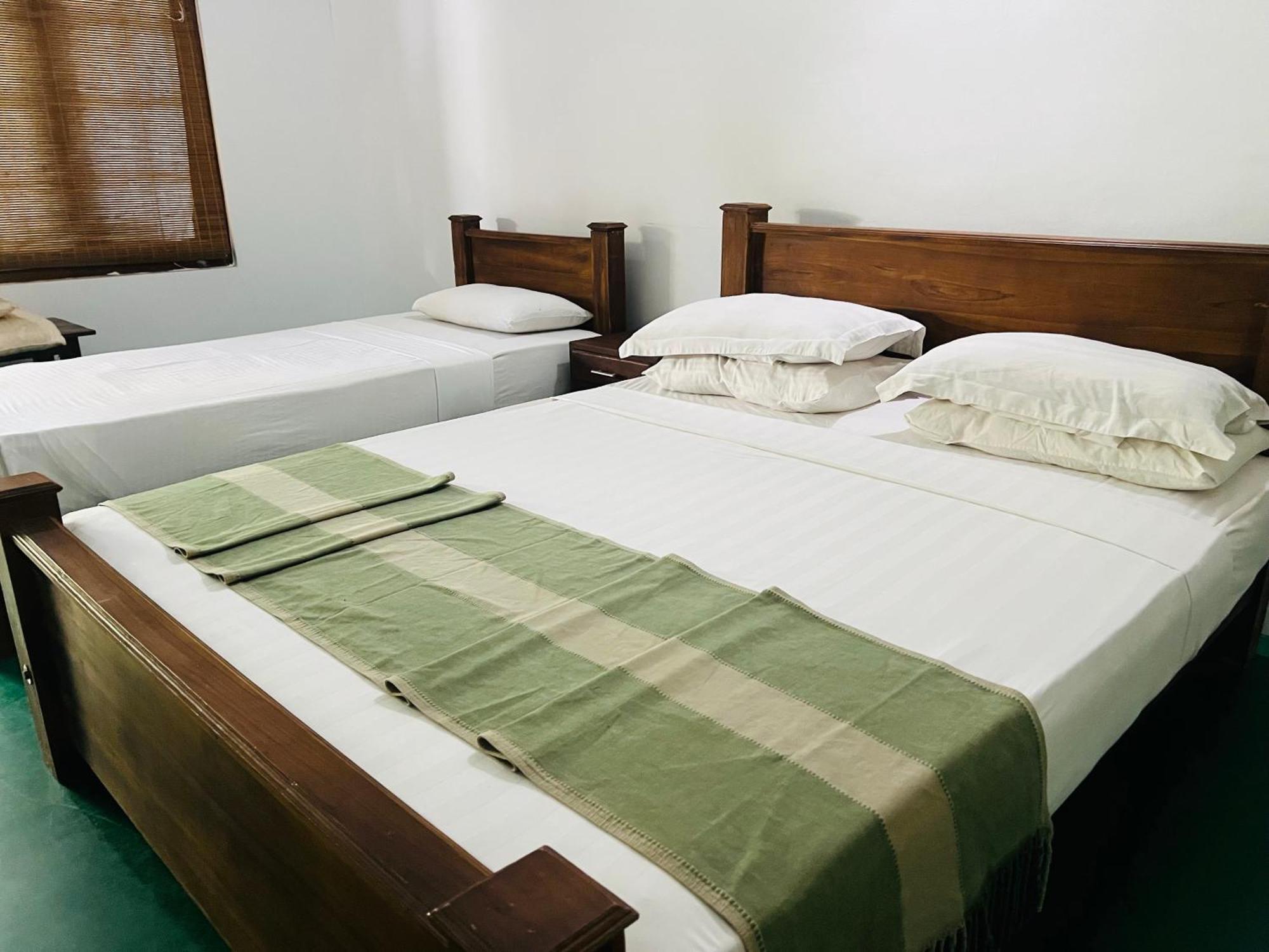 Kingfisher Resort & Retreat Sigiriya Buitenkant foto